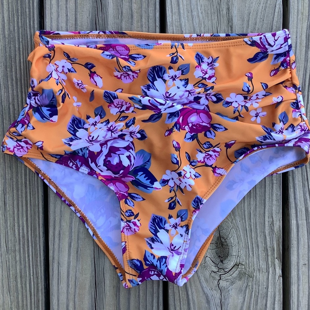SHEIN High-Waisted Bikini Bottoms - Size Small